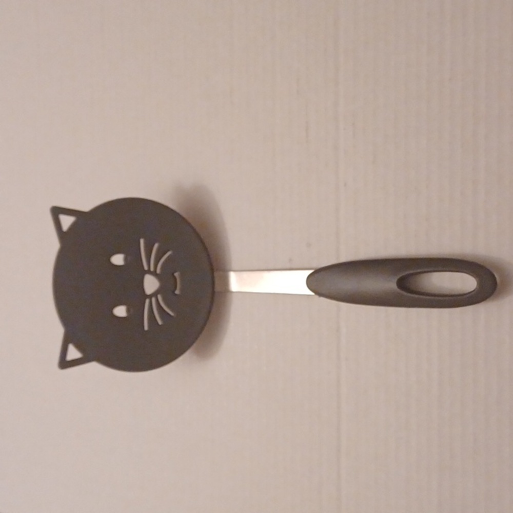 4/$30 New Cat Spatula